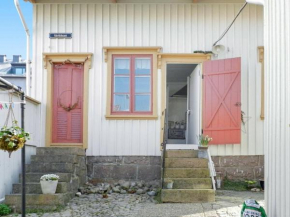 6 person holiday home in LYSEKIL in Lysekil